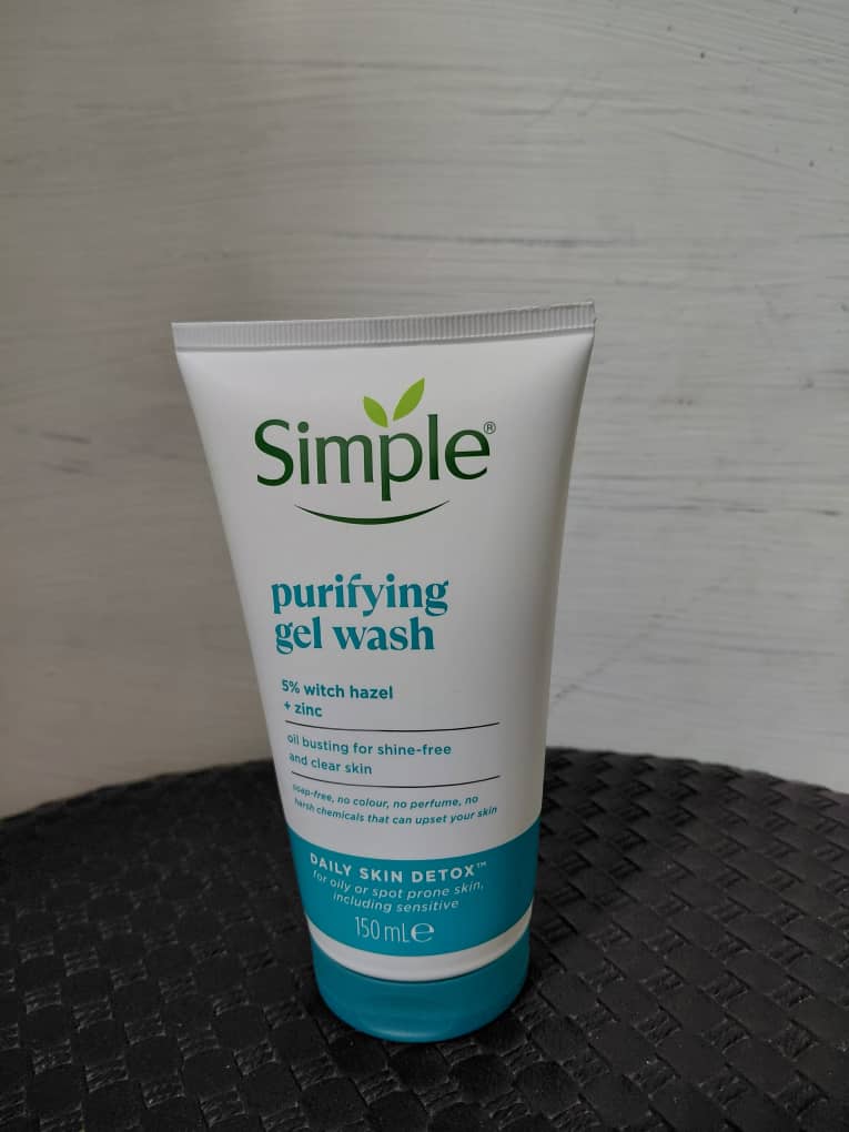 ژل شستشوی صورت سیمپل Purifying ۱۵۰ میلیلیتر